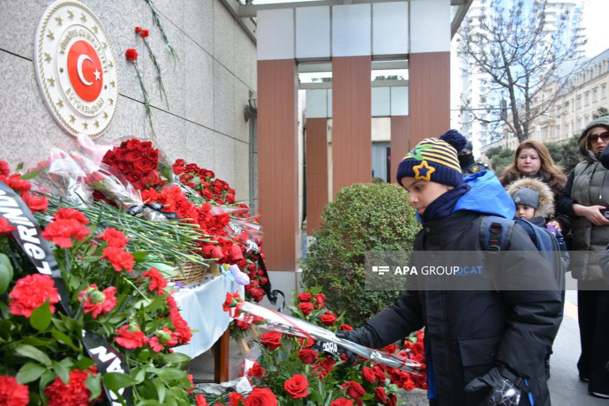Turkish Embassy in Azerbaijan opens condolence book -VIDEO 