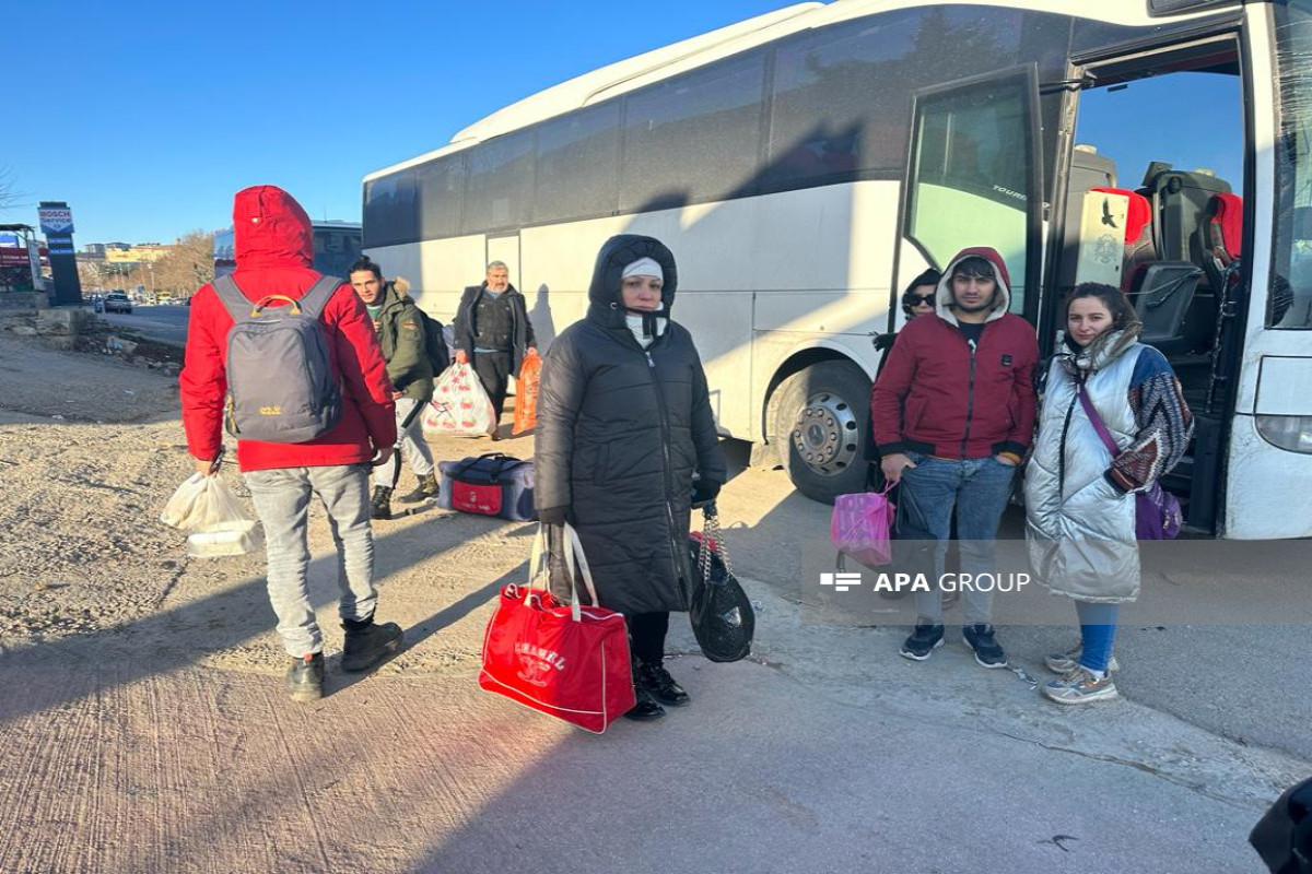 46 nəfər Adanadan avtobusla Azərbaycana yola düşüb  - FOTO 