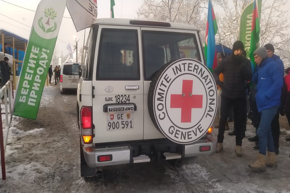 4 vehicles belonging to ICRC unimpededly passed through Azerbaijan's Lachin-Khankandi road-PHOTO -UPDATED -VIDEO 