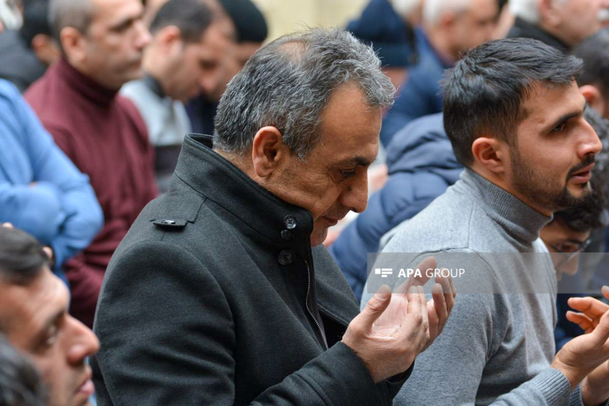 Azərbaycan məscidlərində Türkiyədəki zəlzələdə ölənlər üçün cənazə namazı qılınıb - FOTO 