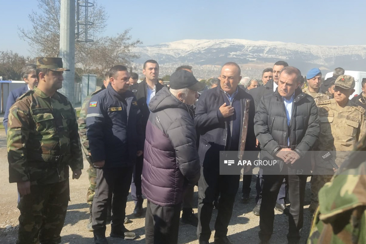 Ceyhun Bayramov və Çavuşoğlu Kahramanmaraşda FHN-in mobil səhra hospitalında olublar