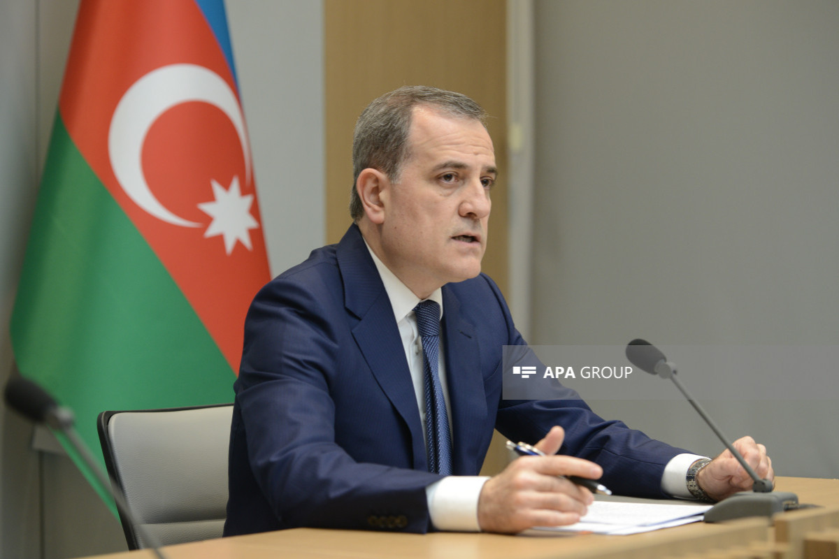 Nazir Ceyhun Bayramov Azərbaycanın Fələstin-İsrail münaqişəsinin iki dövlət modeli əsasında sülh yolu ilə həllini dəstəklədiyini bildirib