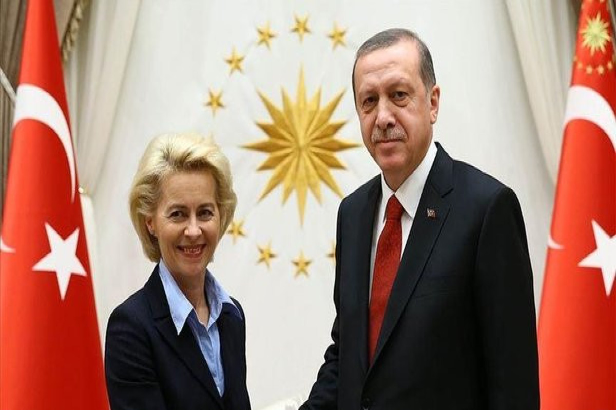Ursula Fon der Lyayen Ərdoğana zəng edib: "Avropa sizinlədir"