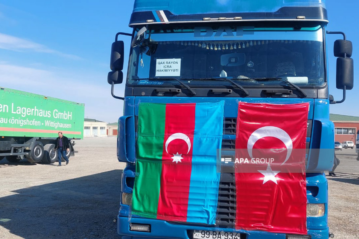 Qaxdan Türkiyəyə yardım göndərilib - FOTO 