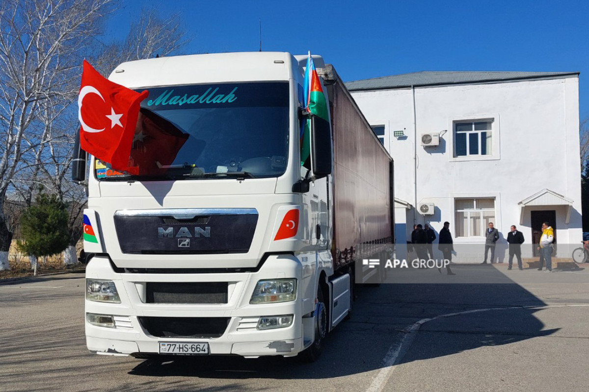 Salyan, Neftçala, Hacıqabul və Saatlıdan Türkiyəyə yardımlar yola salınıb - FOTO 