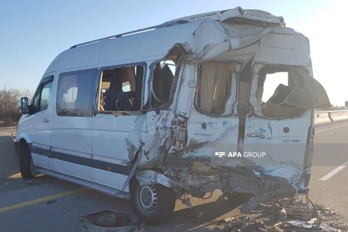 Ucarda mikroavtobusla TIR toqquşub, ölən və xəsarət alanlar var - FOTO  - YENİLƏNİB 