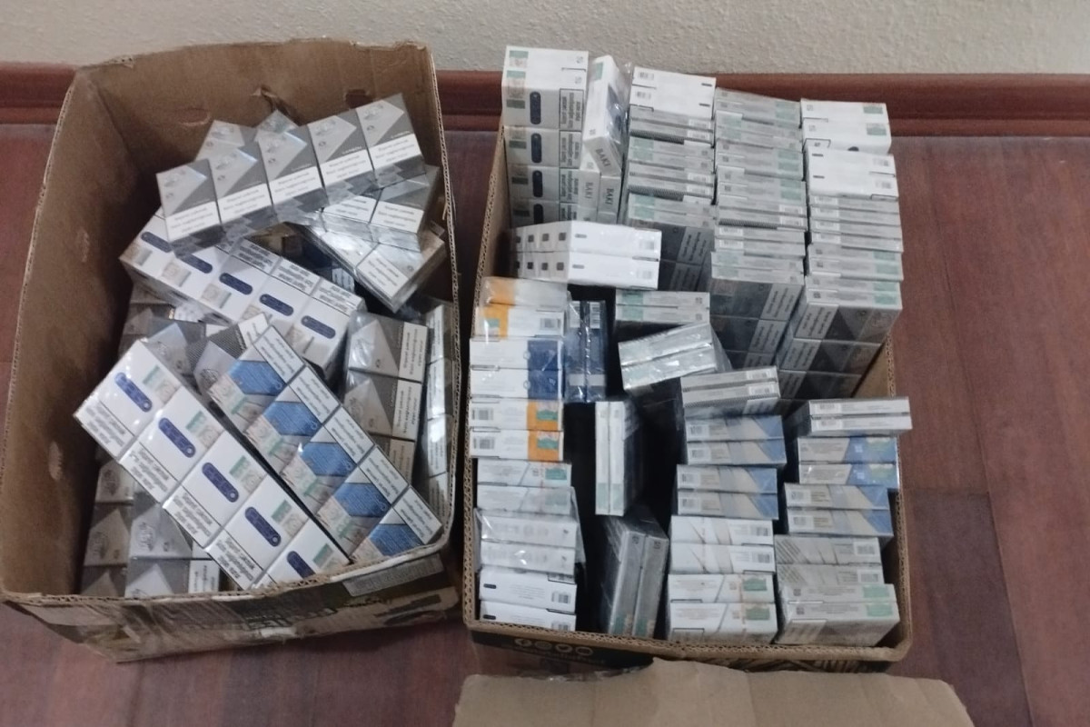 Kürdəmirdə üç mağazadan 20 min manatlıq oğurluq olub
