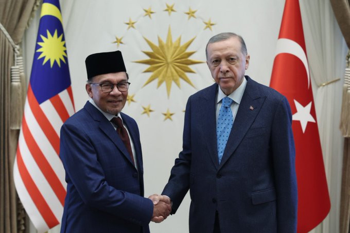 Ərdoğan Malayziya Baş naziri ilə görüşüb