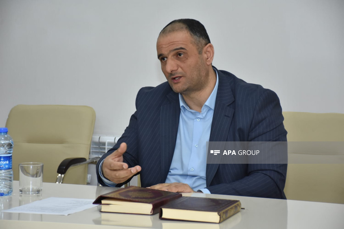 Bu gündən məscidlərdə imam vəzifələri üzrə müsahibə keçirilir - FOTO 