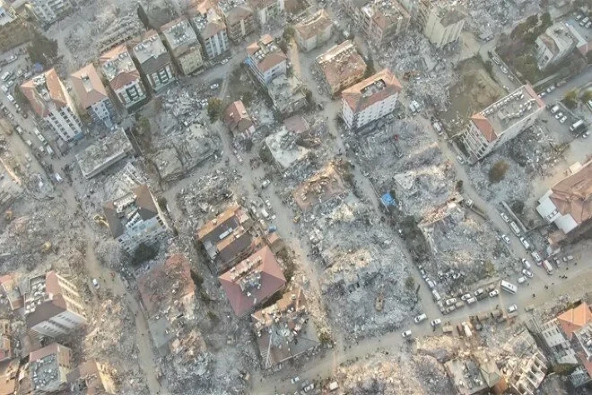 Türkiyədə zəlzələnin 278-ci saatında bir nəfər dağıntılar altından sağ çıxarılıb