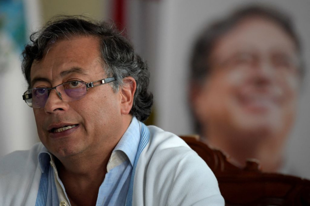 Peru Konqresi Kolumbiya Prezidentini arzuolunmaz şəxs elan edib