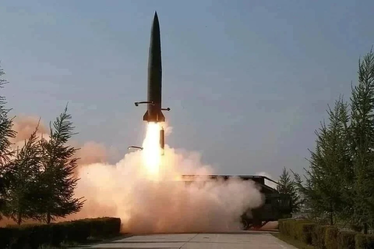Yaponiya Baş nazirinin Ofisi: Şimali Koreya şübhəli raket buraxıb