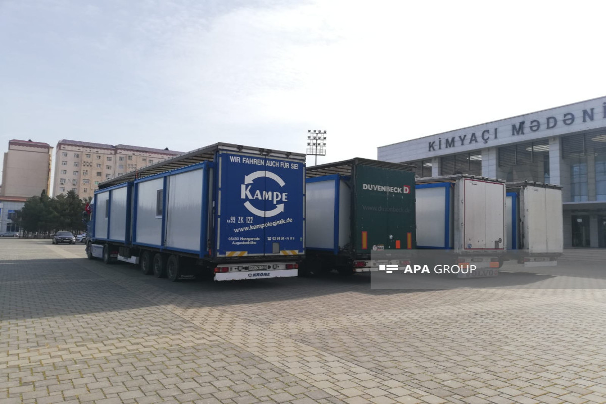 Sumqayıtdan Türkiyəyə daha 7 modul ev və digər yardımlar yola salınır - FOTO 