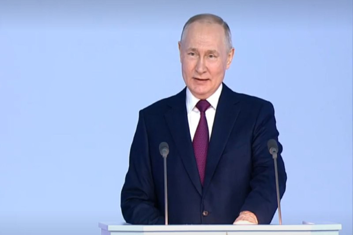 Putin Rusiyanı döyüş meydanında məğlub etməyin mümkün olmadığını bildirib
