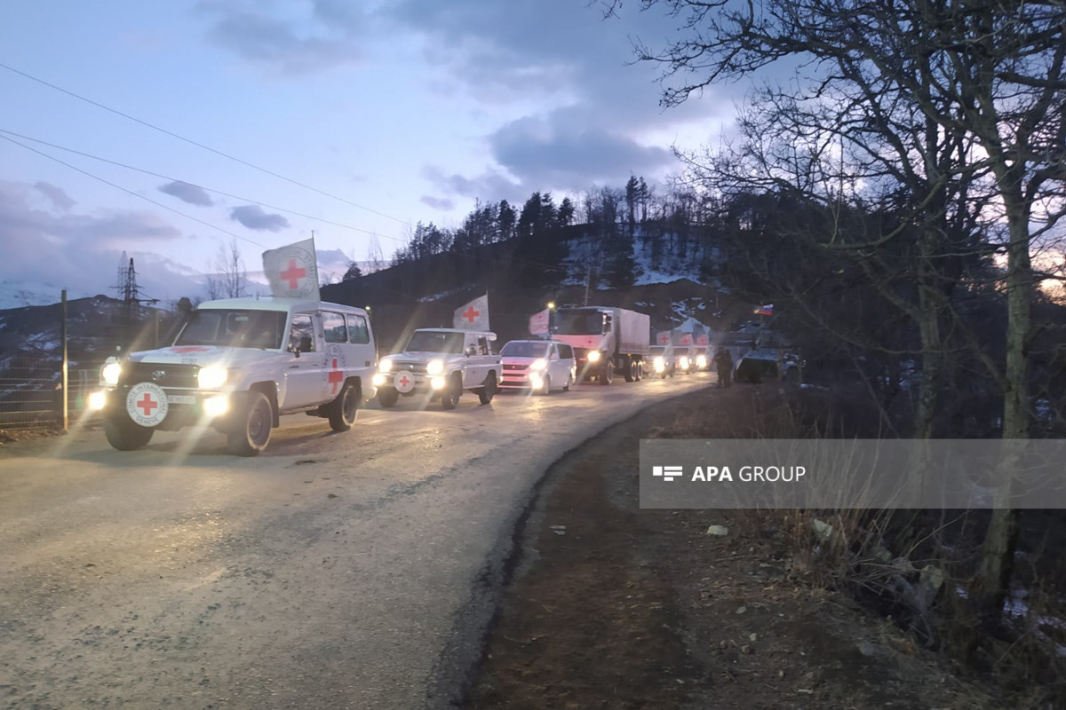 Laçın-Xankəndi yolundan BQXK-nın maşınları keçib - FOTO   - VİDEO  - YENİLƏNİB 