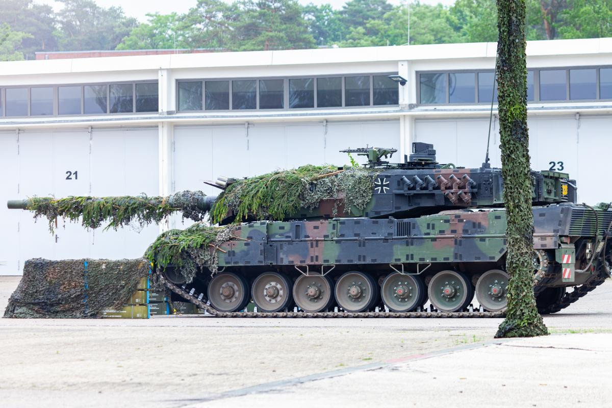 Polşa “Leopard 2” tanklarının Ukraynaya çatdırılma müddətini açıqlayıb