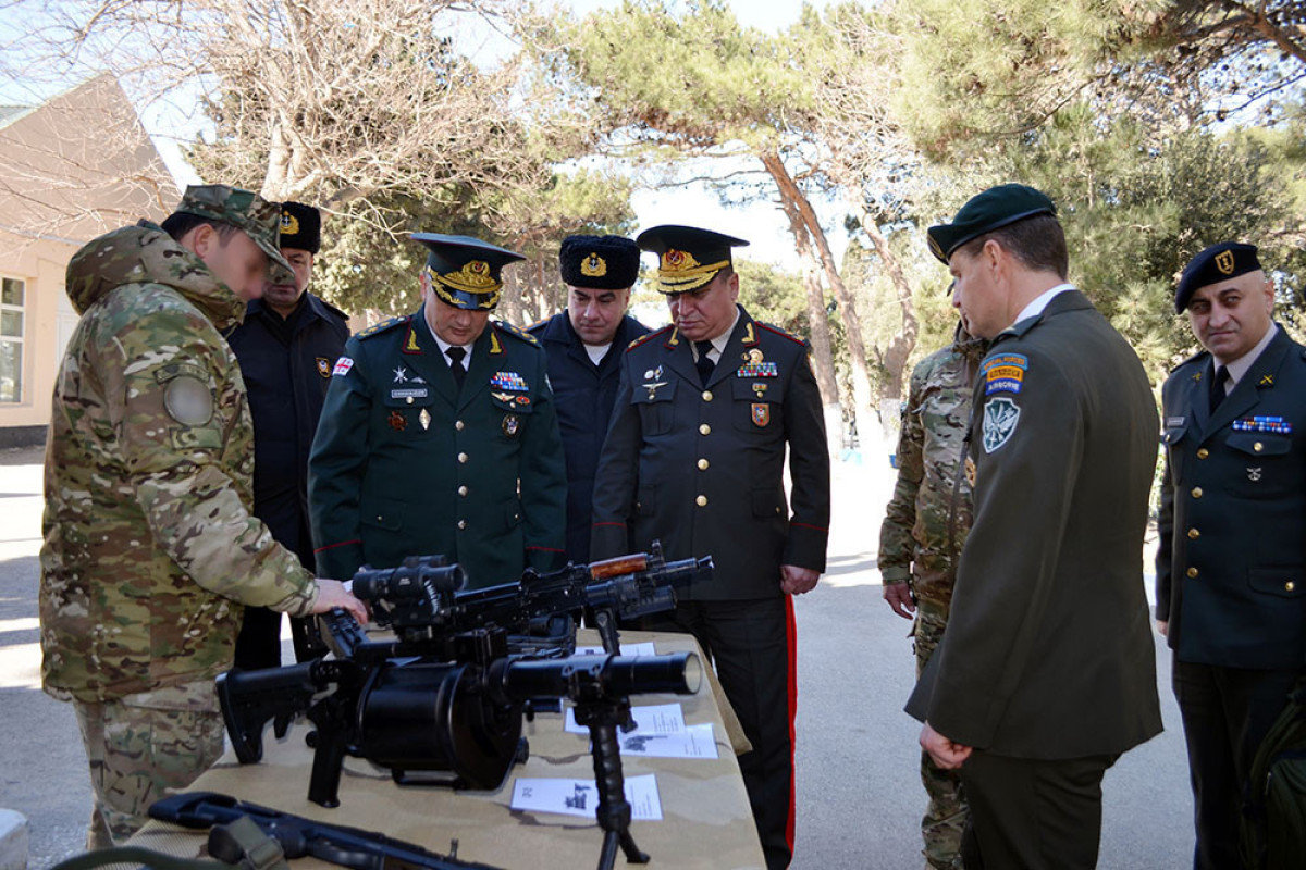 Грузинская делегация посетила воинские части Сил специального назначения и ВМС-ВИДЕО 