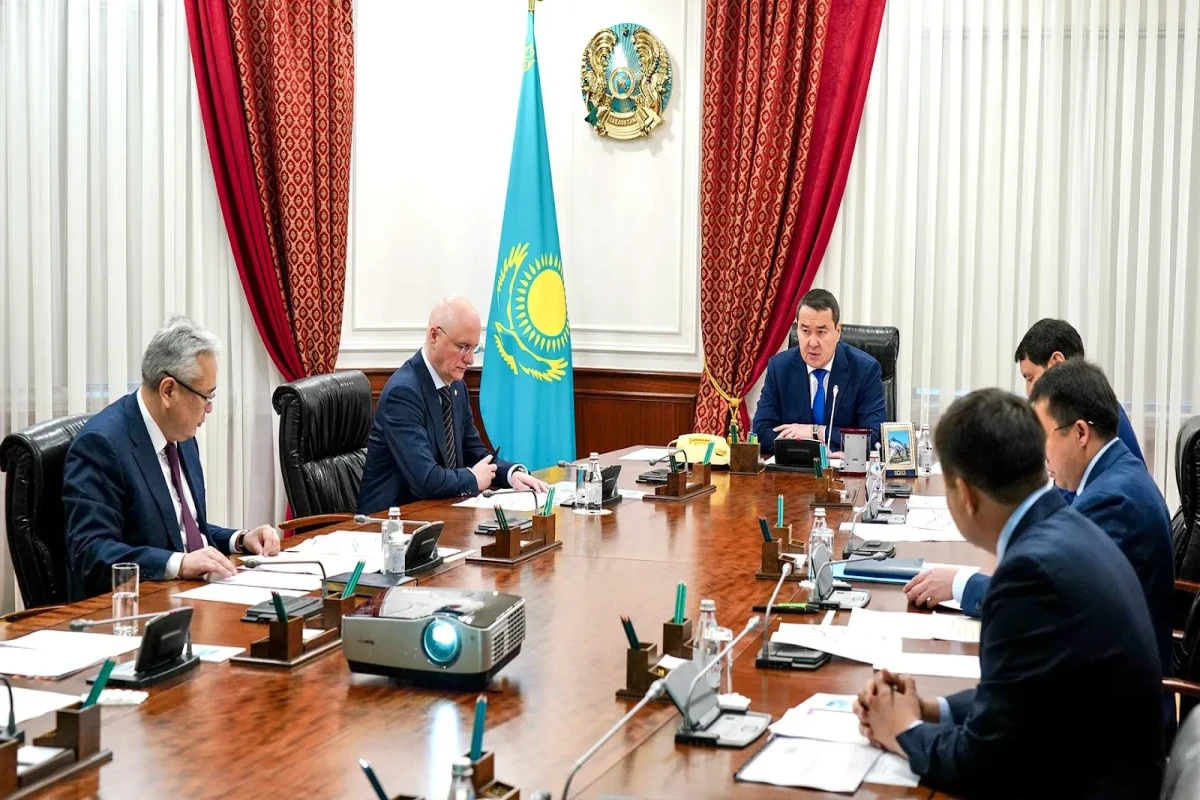 Казахстан активизирует развитие Транскаспийского международного транспортного маршрута