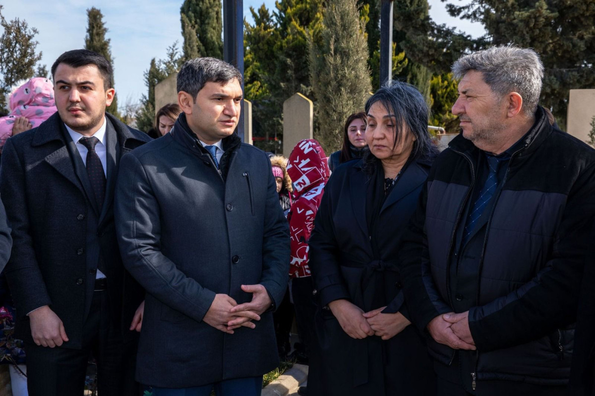Коллектив ЗАО «AzerGold» почтил память шехида Мухтара Гасымлы в день его 30-летия