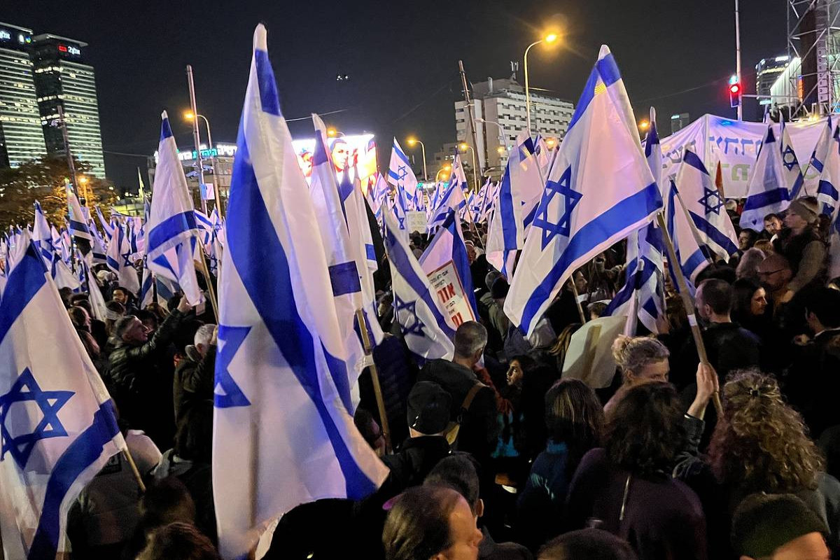 В Израиле прошла новая волна многотысячных митингов против реформ кабмина Нетаньяху