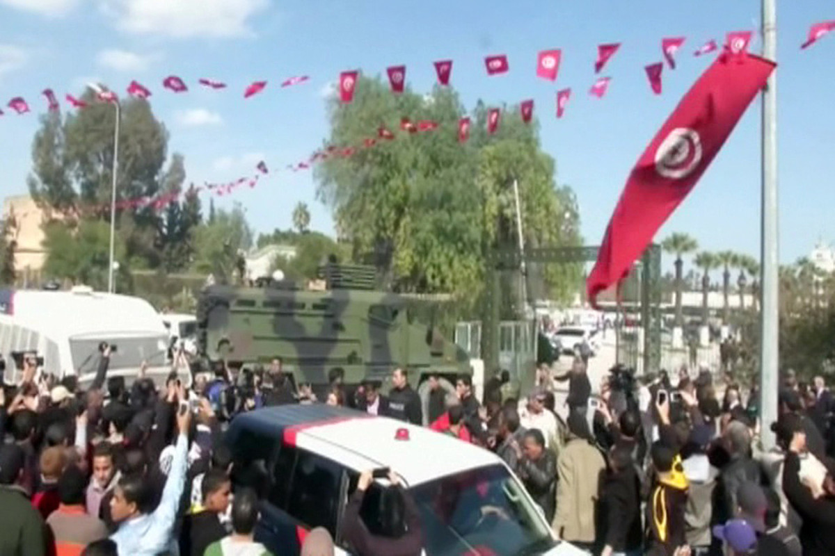 Tunisdə müxalifətçi siyasətçilər həbs edilib