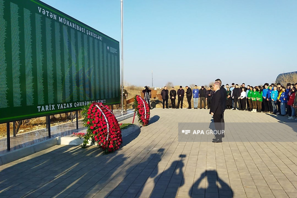 В Агдаме минутой молчания почтили память жертв Ходжалинского геноцида