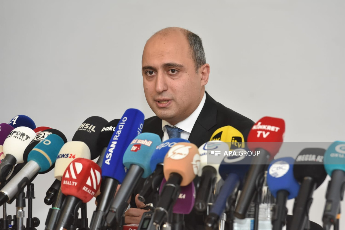 Nazir pedaqoji təhsili olmayanların məktəb direktorluğu məsələsinə münasibət bildirib