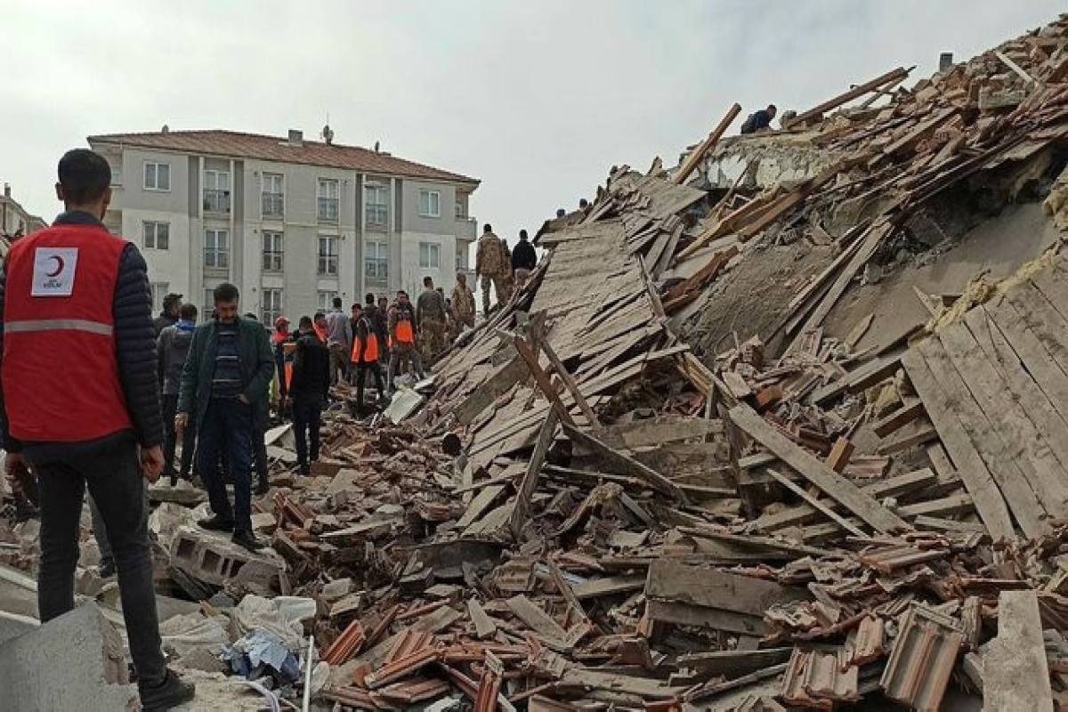 Malatyadakı zəlzələdən sonra dağıntılar altından 32 nəfər xilas edilib, 110 nəfər yaralanıb