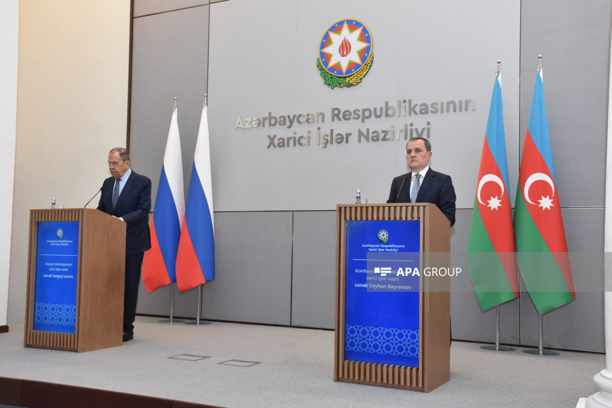 Lavrov Ceyhun Bayramovu Rusiyaya səfərə dəvət edib