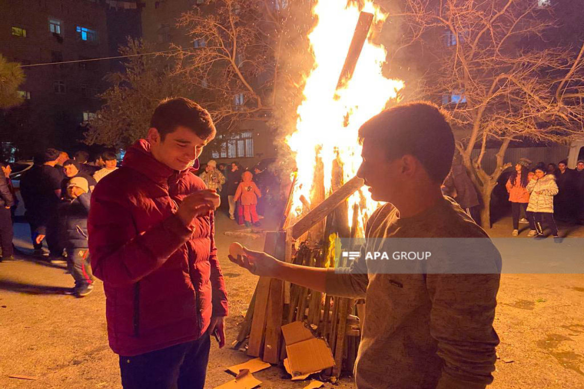 Bakıda Od çərşənbəsi qeyd olunur  - FOTO 