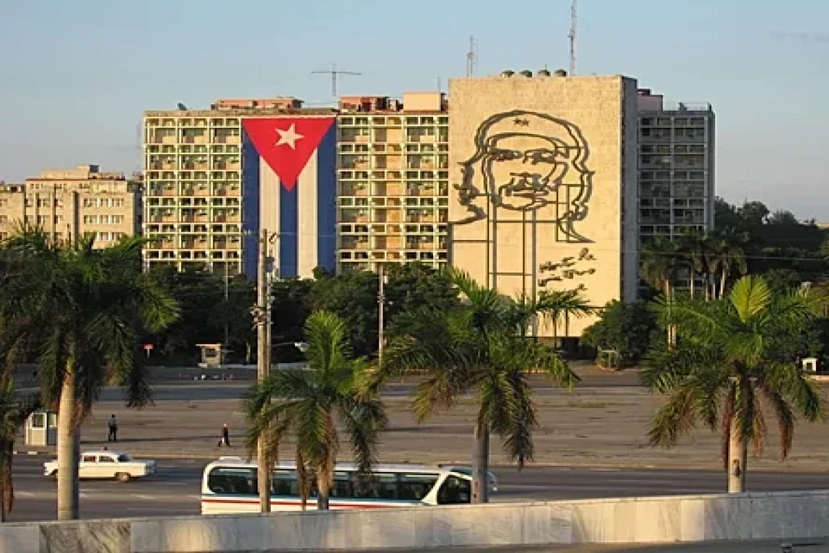 Куба отметила 64-ю годовщину победы революции на острове