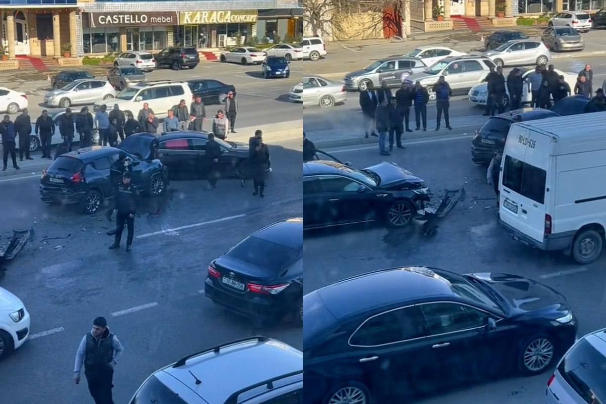 В Баку столкнулись три автомобиля, есть пострадавший