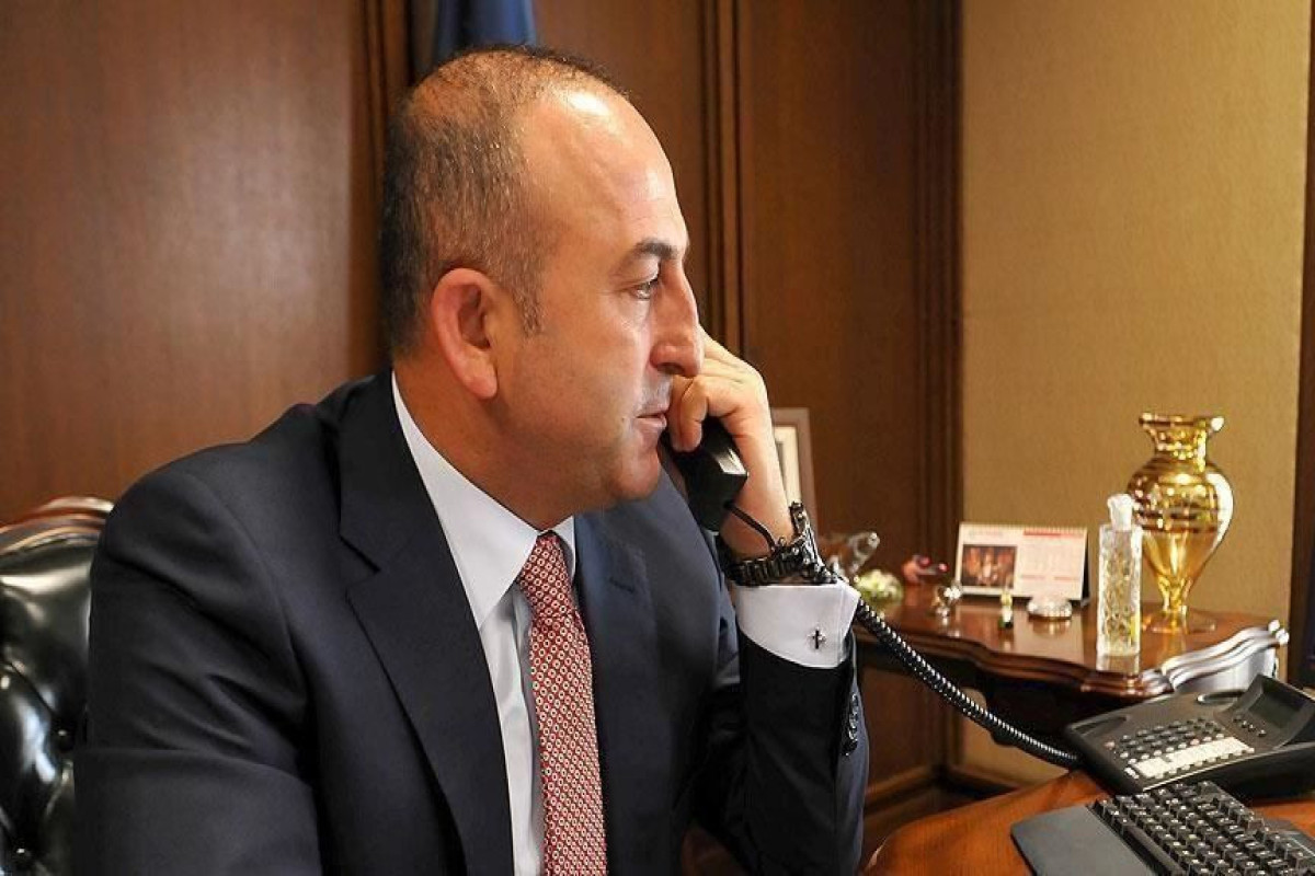 Чавушоглу провел телефонный разговор с министром иностранных дел Израиля