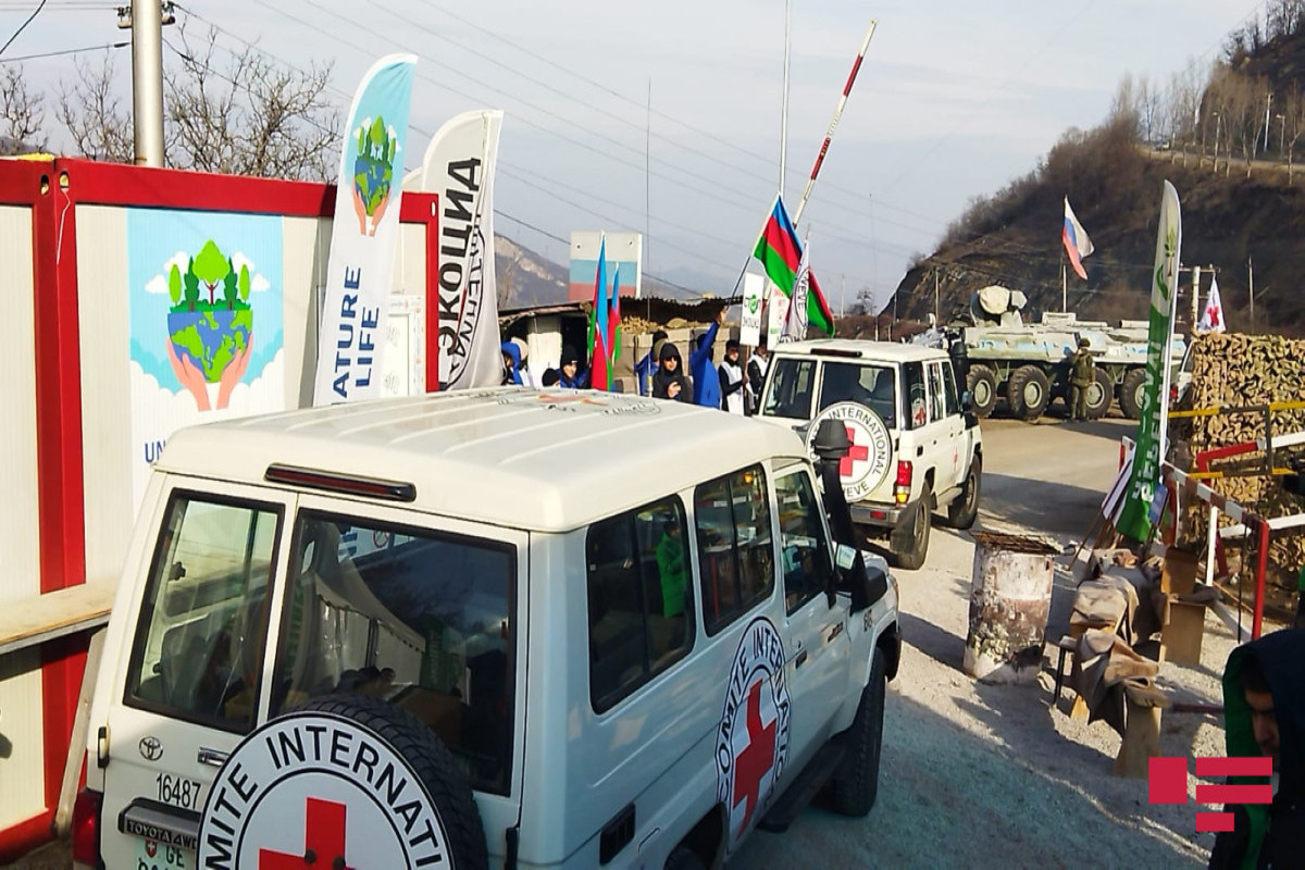6 ICRC vehicles passed unhindered through Lachin road-VIDEO 