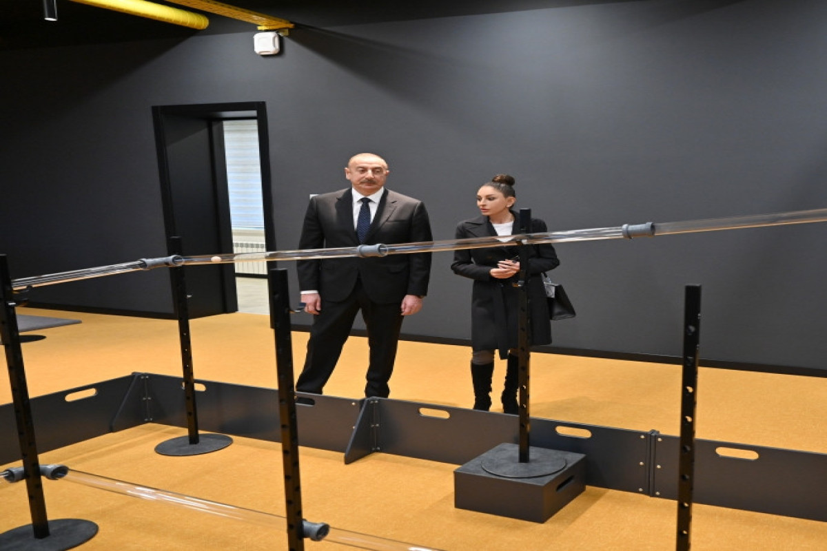 Prezident və Mehriban Əliyeva “STEAM İnnovasiya Mərkəzi”nin açılışında iştirak edib