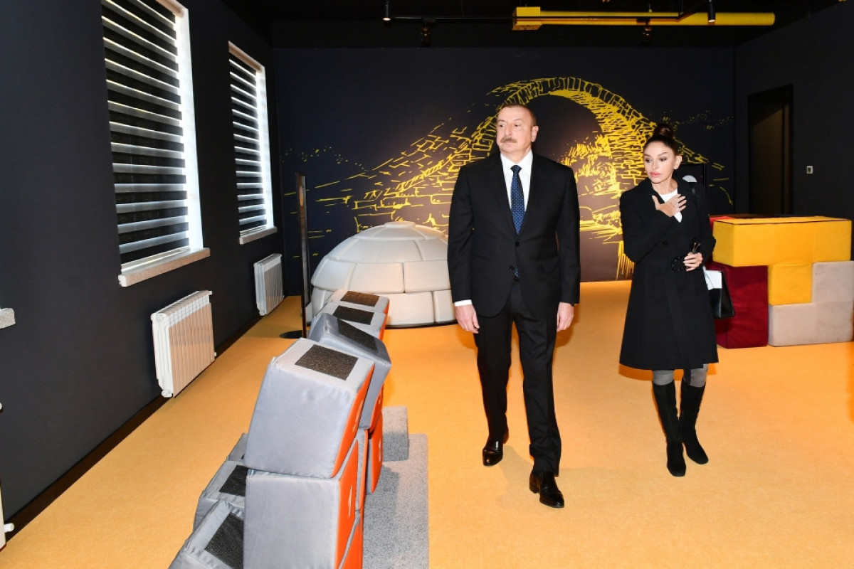 Prezident və Mehriban Əliyeva “STEAM İnnovasiya Mərkəzi”nin açılışında iştirak edib