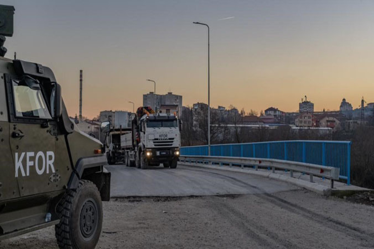 Миссия НАТО разрушила последние баррикады на севере Косова