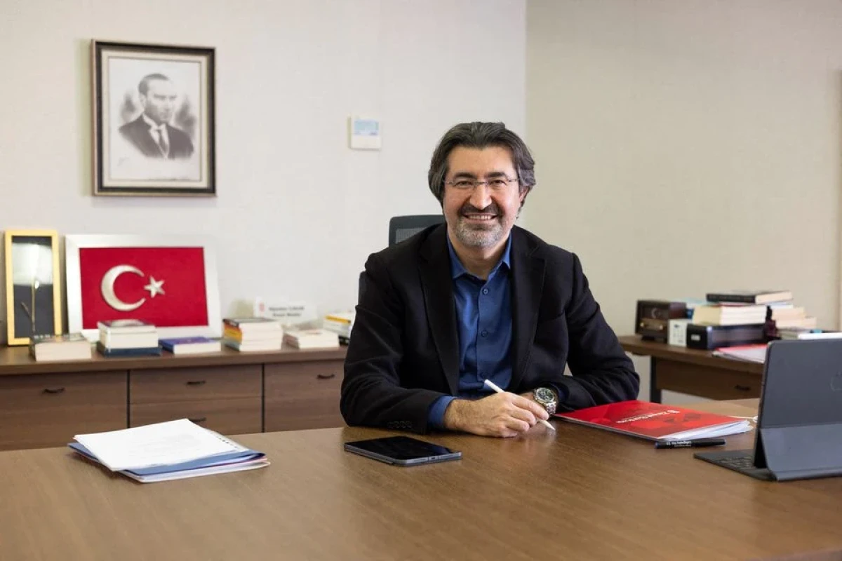 Alpaslan Cakar, the CEO or Türkiye