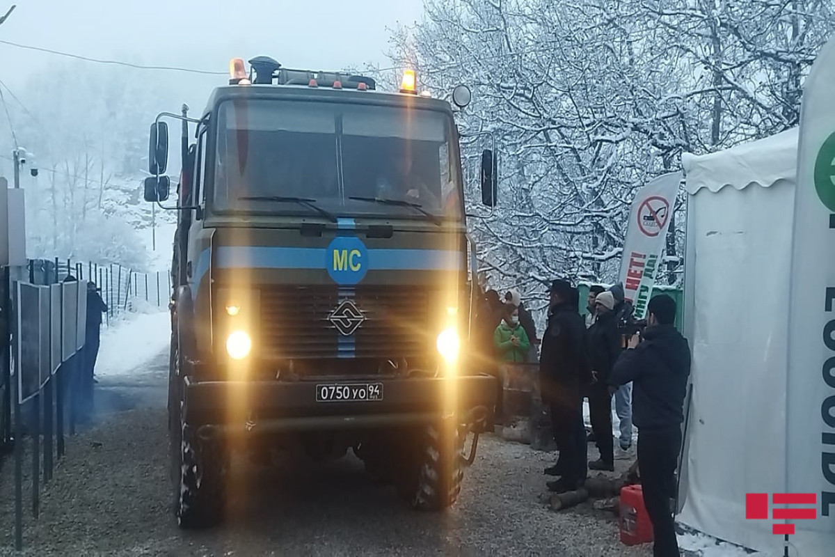 По дороге Лачин-Ханкенди проехала колонна автомобилей РМК - ФОТО-ВИДЕО-ОБНОВЛЕНО-2 