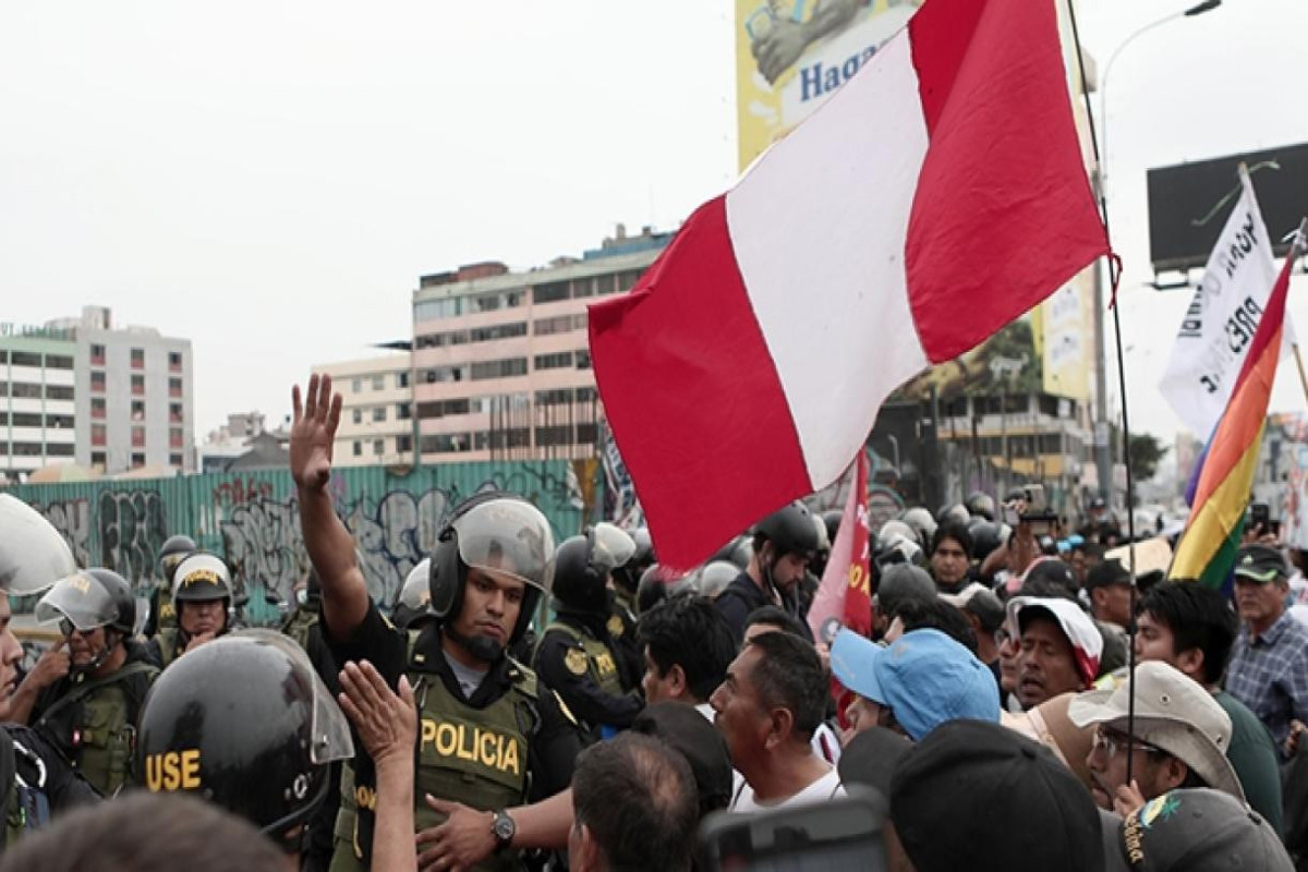 Число погибших в ходе протестов в Перу возросло до 17-ОБНОВЛЕНО 