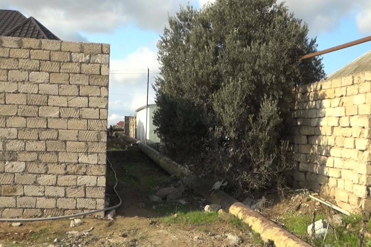 FHN: Buzovnada qaz xəttinin yaxınlığında evlər aşkarlanıb, tədbir görülür - FOTO  - VİDEO 