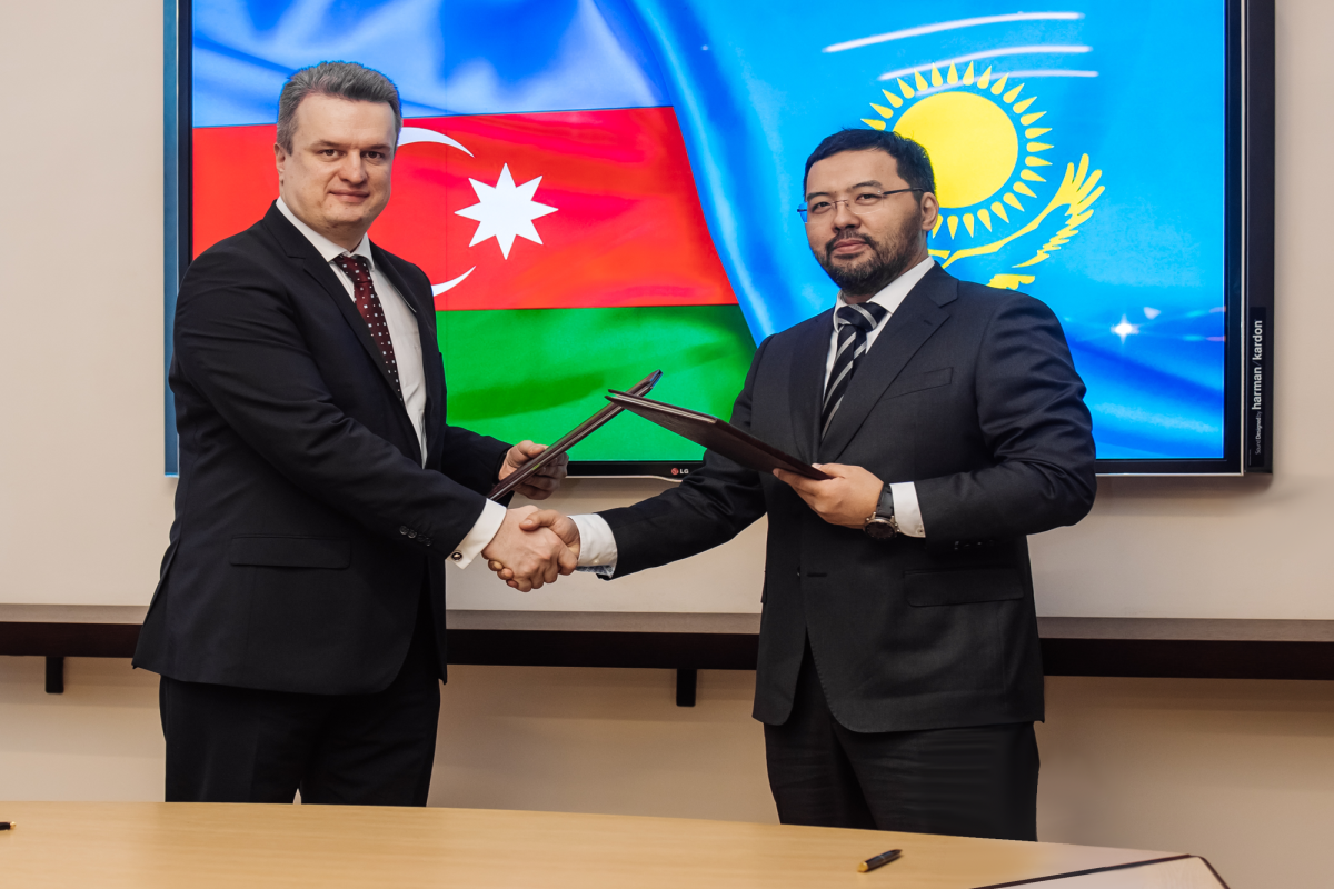 “AzerTelecom” və “Kazakhtelecom” TransXəzər layihəsinin reallaşdırılmasının aktiv fazasına keçir