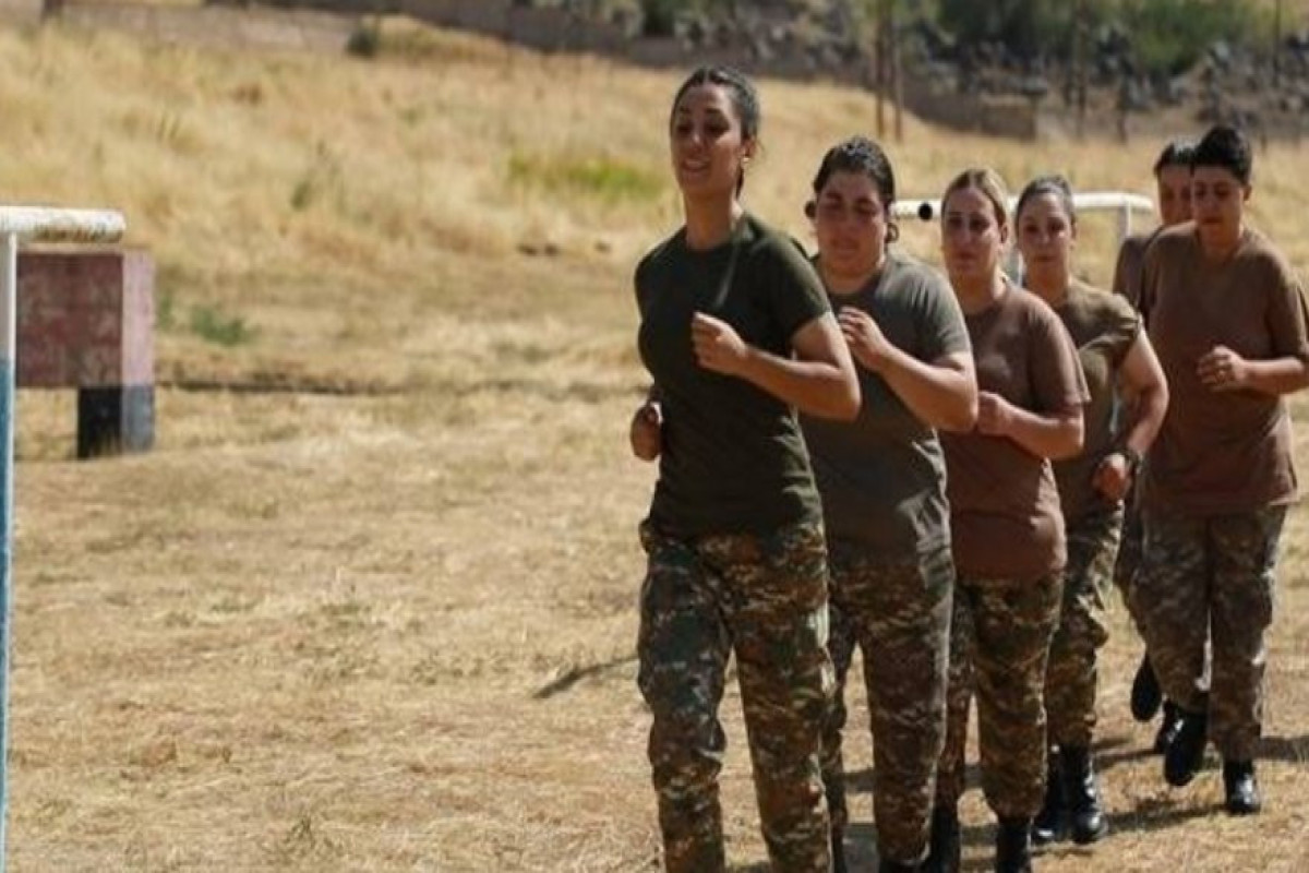 В Армении женщины смогут служить в армии