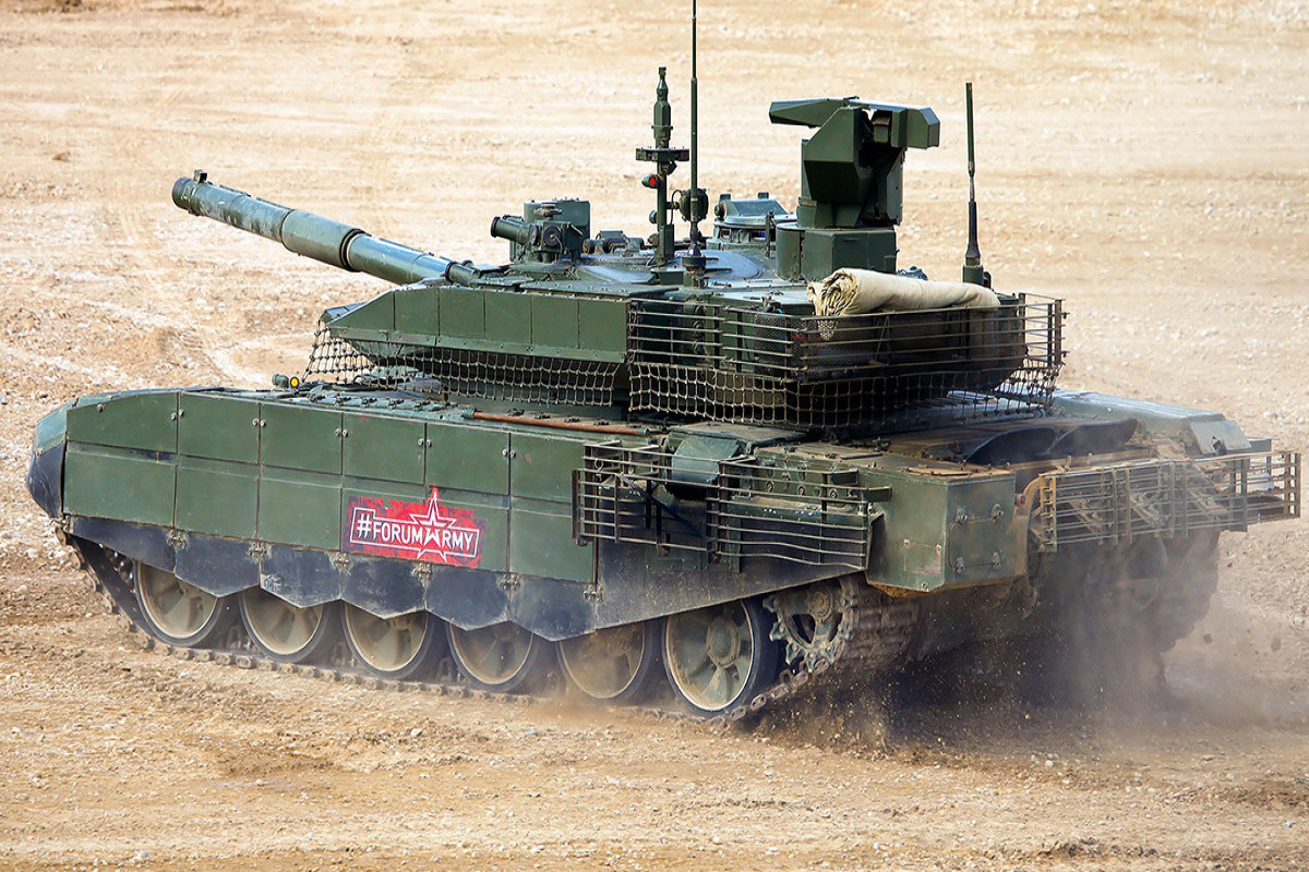 T-90M tanklarının yeni partiyası Rusiya ordusuna göndərilib