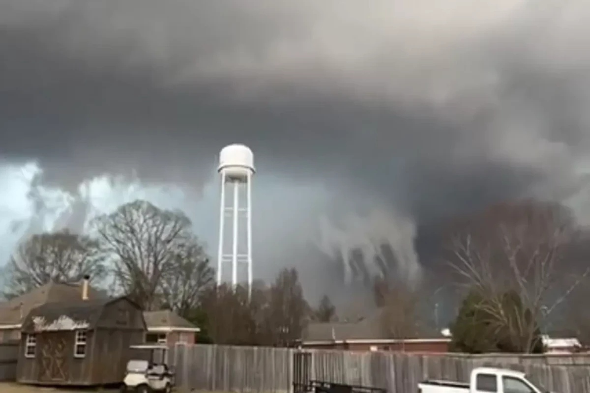 At least six people dead after destructive tornadoes tear through US South