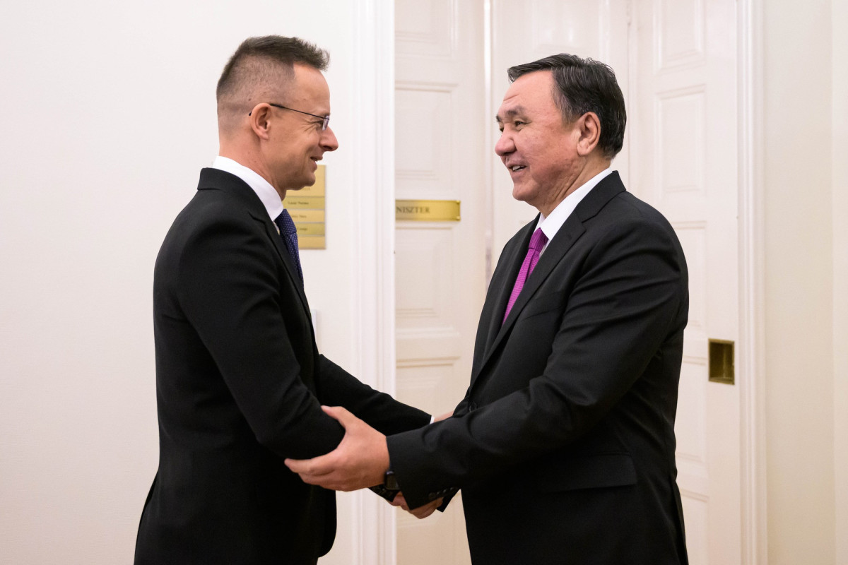 General Secretary of OTS met with Hungarian FM