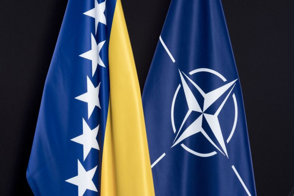Stoltenberq Bosniya və Herseqovina prezidiumunun Bosniya təmsilçisi ilə görüşəcək