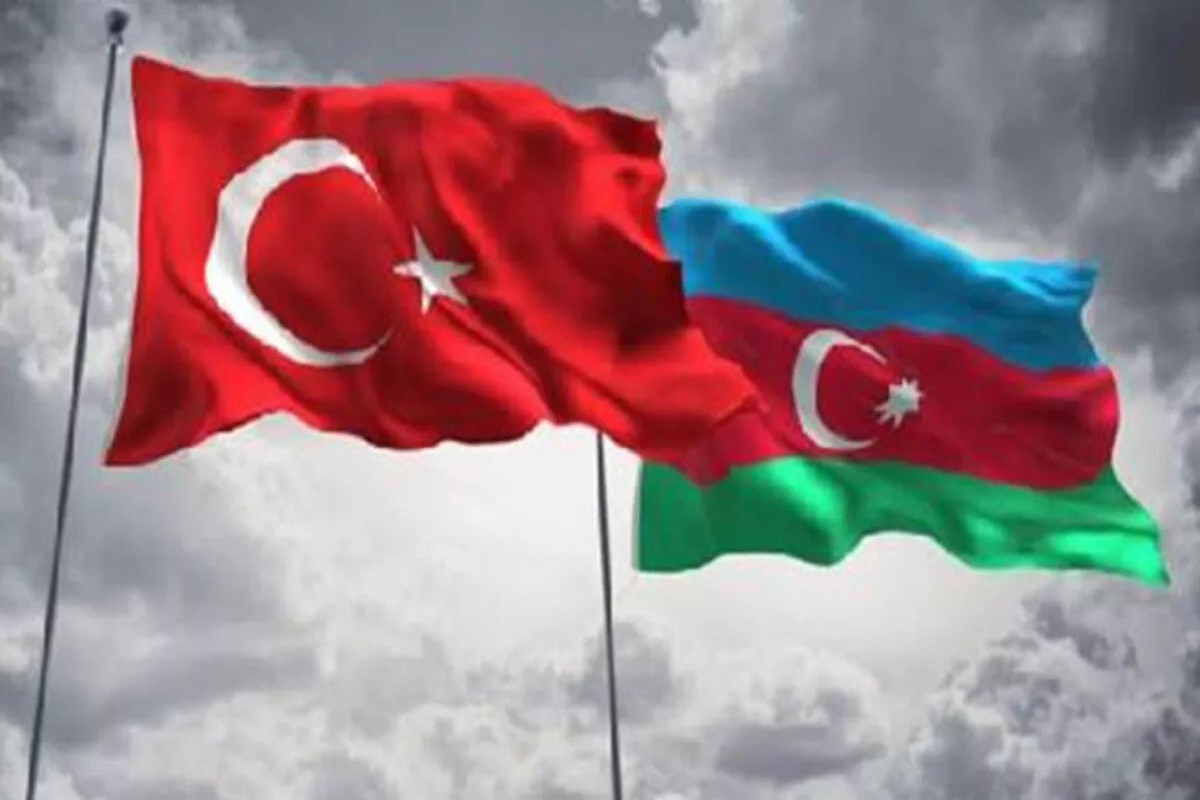 Türkiyə səfiri Azərbaycanla diplomatik münasibətlərin 31-ci ildönümü ilə bağlı paylaşım edib