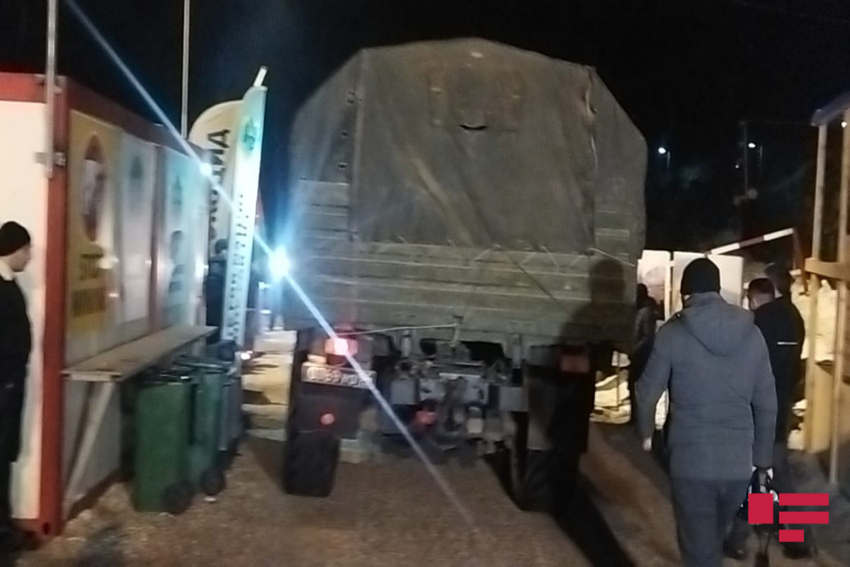 Laçın yolundan RSK-nın daha 4 avtomobili maneəsiz keçib - VİDEO  - YENİLƏNİB-4 