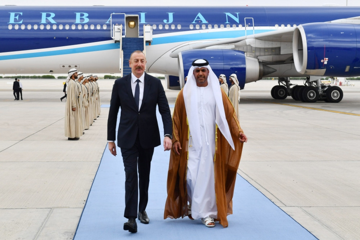 Prezident İlham Əliyev Birləşmiş Ərəb Əmirliklərinə işgüzar səfərə gedib - FOTO 